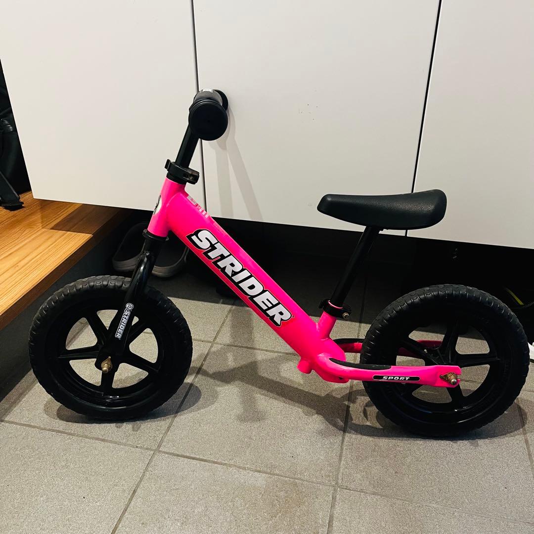 【美品✨】STRIDER ストライダー 12インチ バランスバイク ピンク
