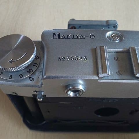 MAMIYA-6 レトロ 三脚付き