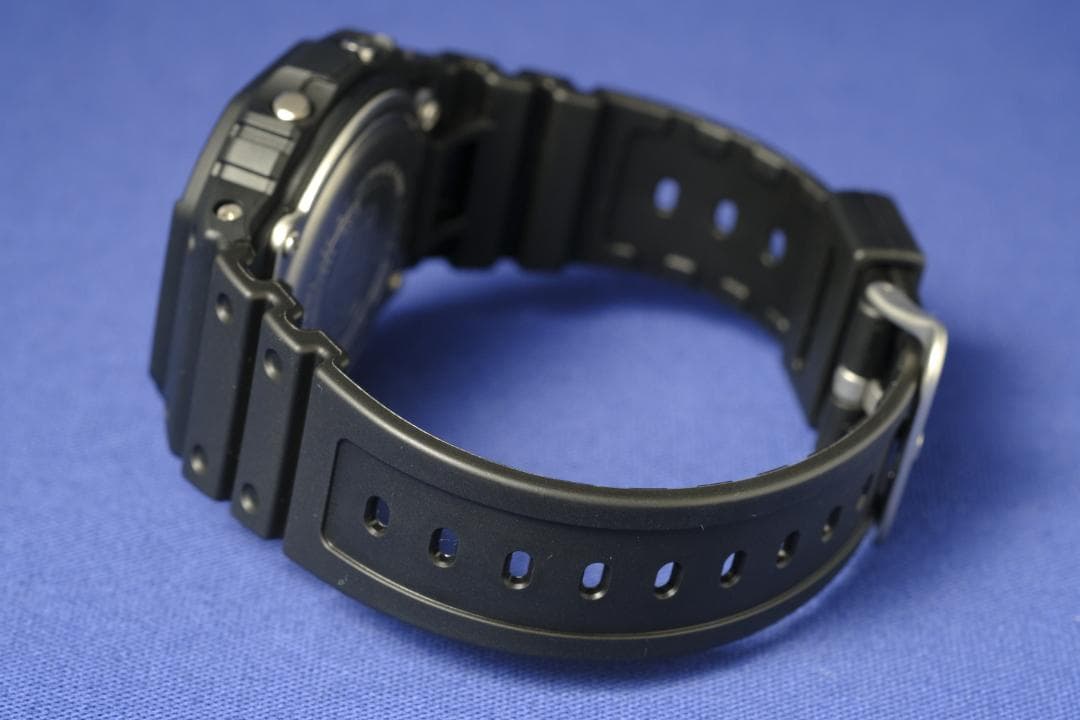 【美品】G-SHOCK DW-5600BB オールブラック／箱有り (152)