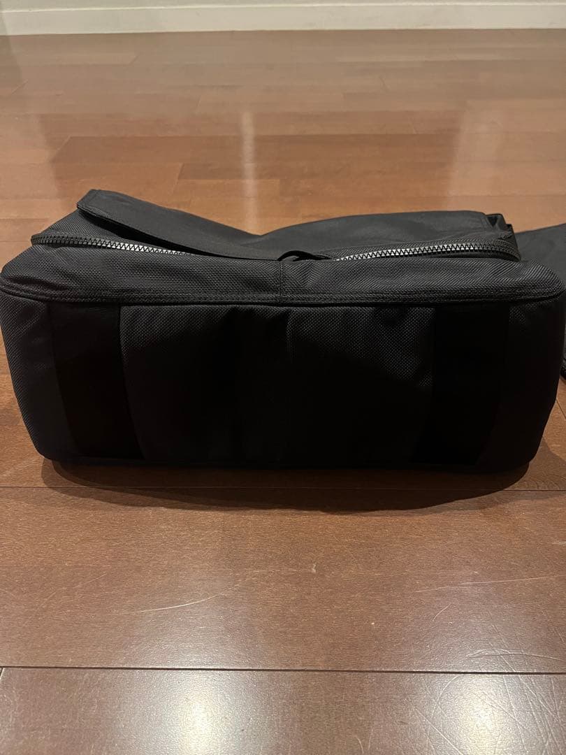 ザノースフェイス サターンメッセンジャー バッグ