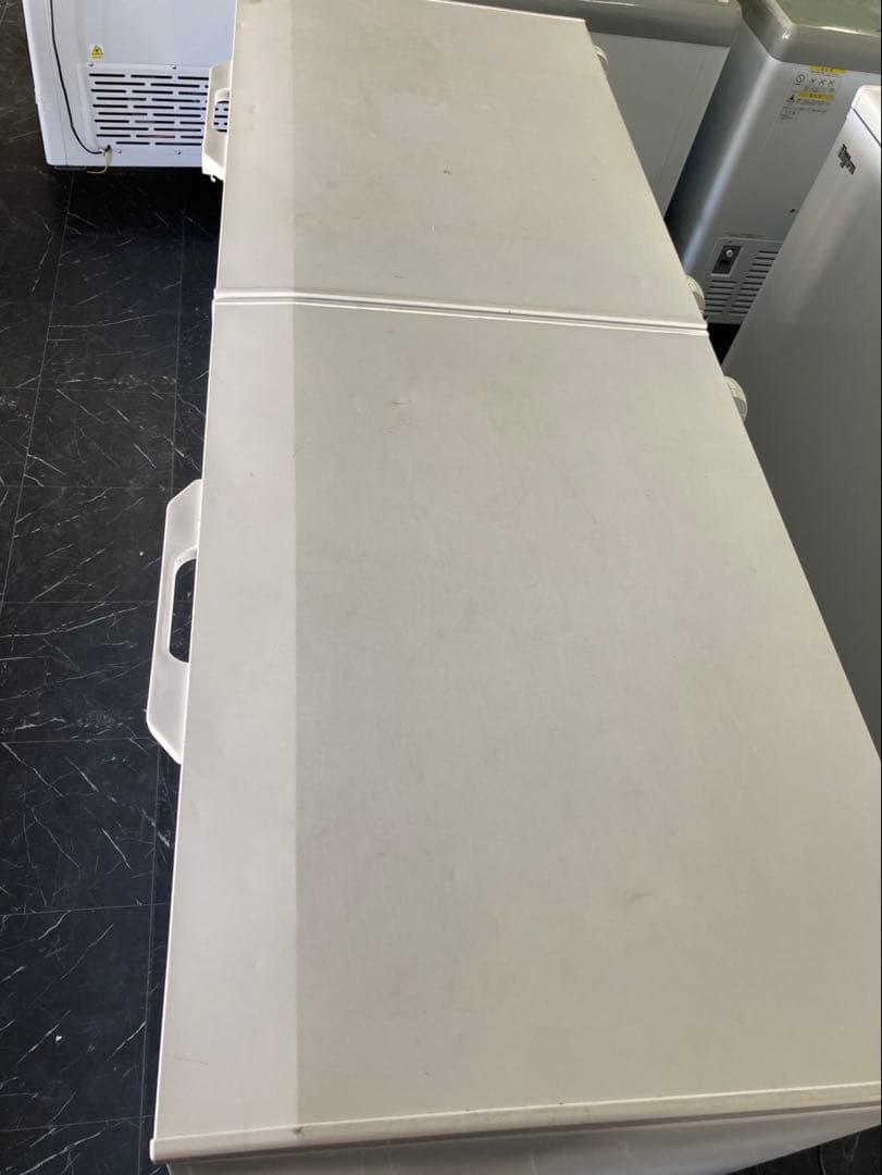 レマコム560L2022年大容量 横型冷凍庫 ホワイト直接引取オッケー