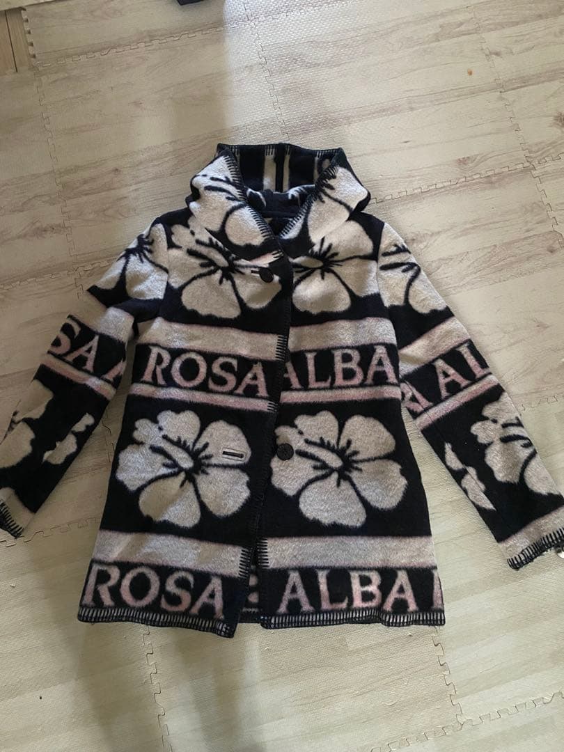 アルバローザ升目ブランケットコート