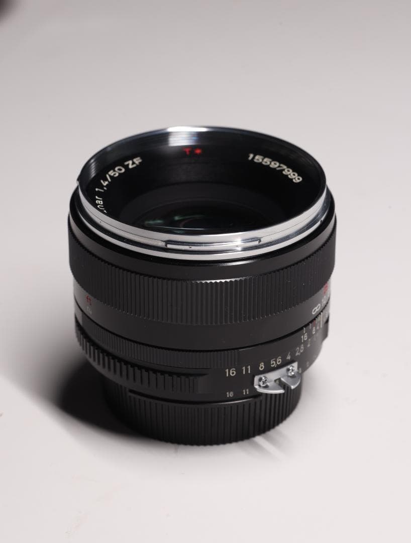 美品 Carl Zeiss Planar T* 50mm F1.4 ニコンF用