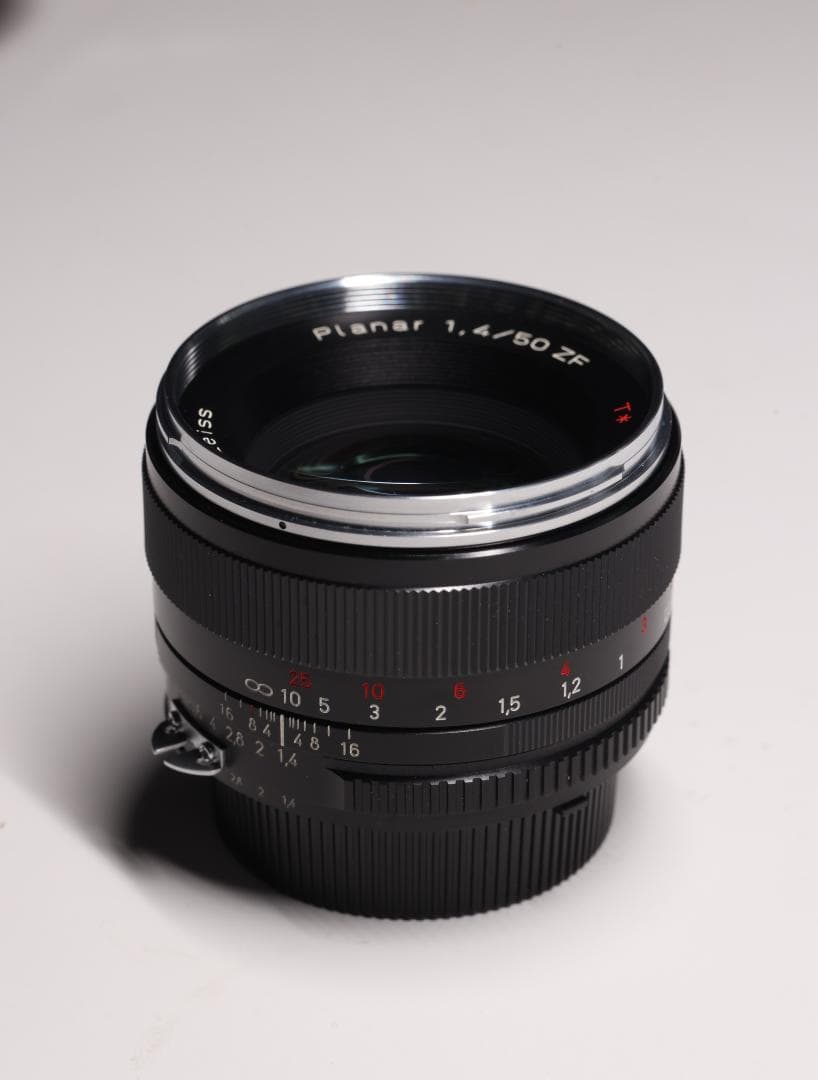 美品 Carl Zeiss Planar T* 50mm F1.4 ニコンF用