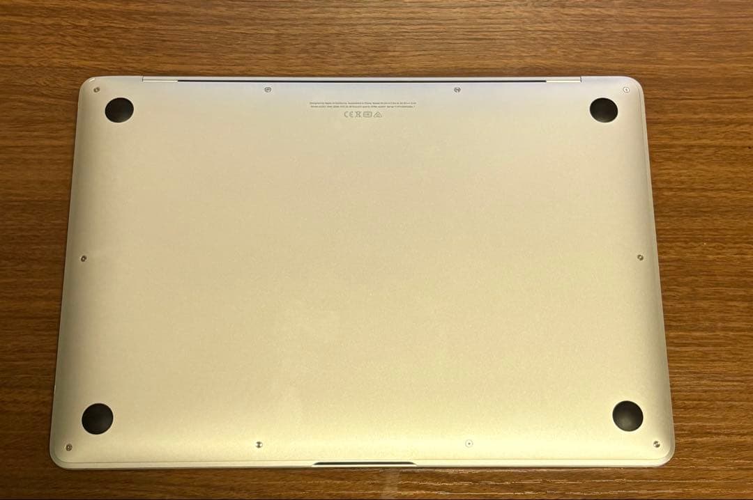 【JUNK】MacBook Air 13インチ2020 スペースシルバー