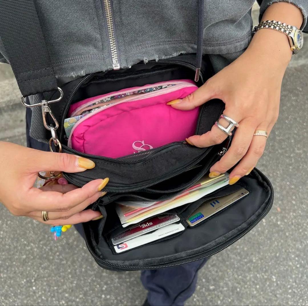 soleile《ボディバッグ》★ブラック★撥水バッグ★新品未使用★