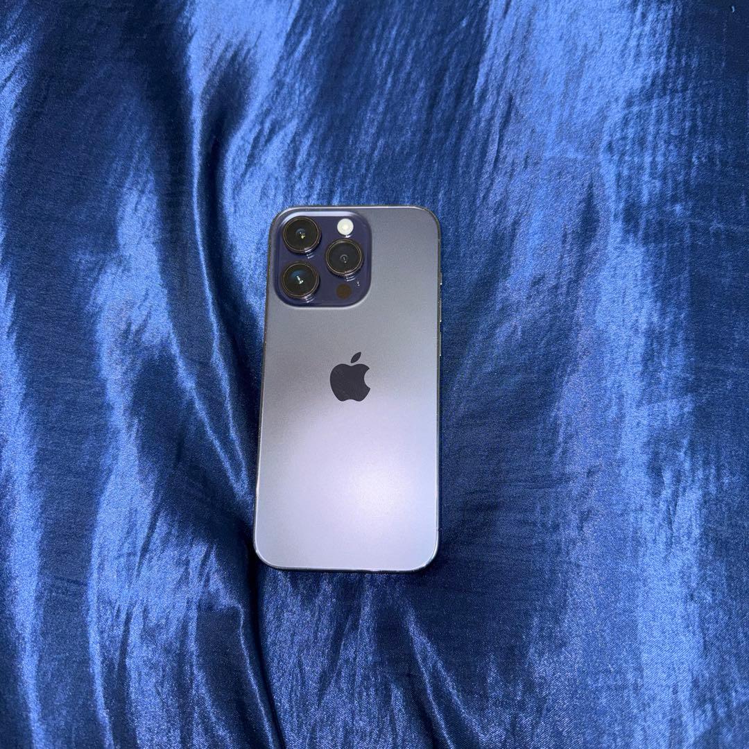 m*様 Apple iPhone 14 Pro 1TB 新品保護フィルム付