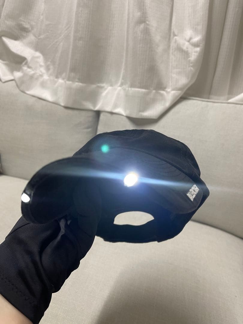 未使用品正規BALENCIAGA LEDライト付きキャップ ベースボールキャップ