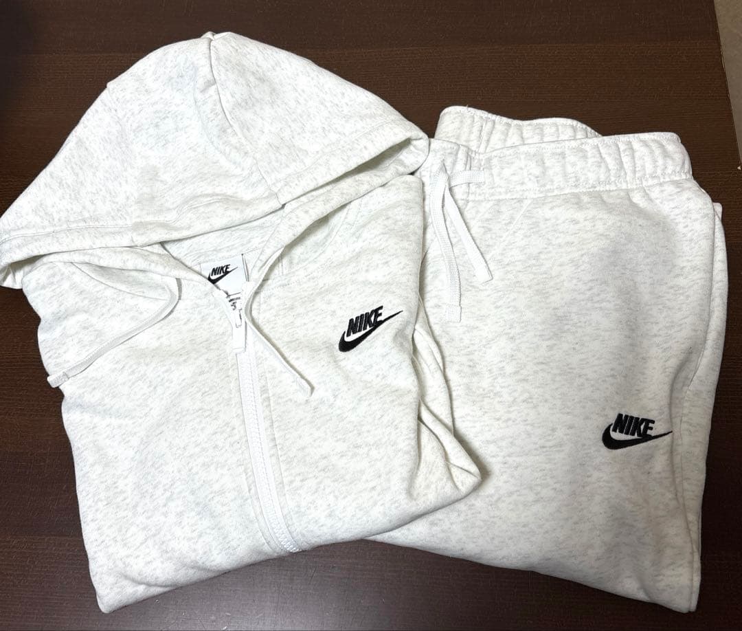 NIKE スウェットレディース クラブ フリース 上(L)下(M)セット