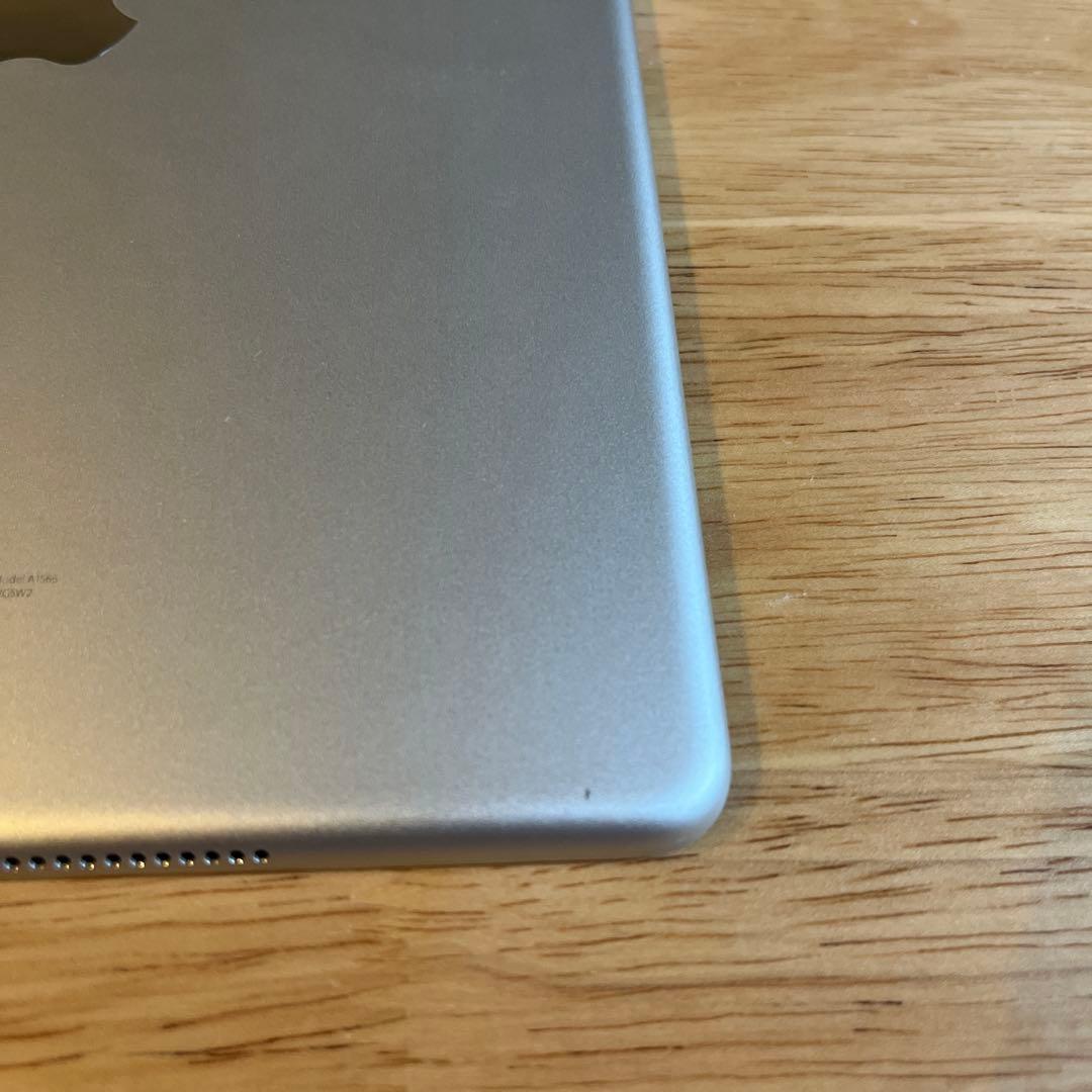 iPad Air2 128GB Wi-Fiモデル　本体