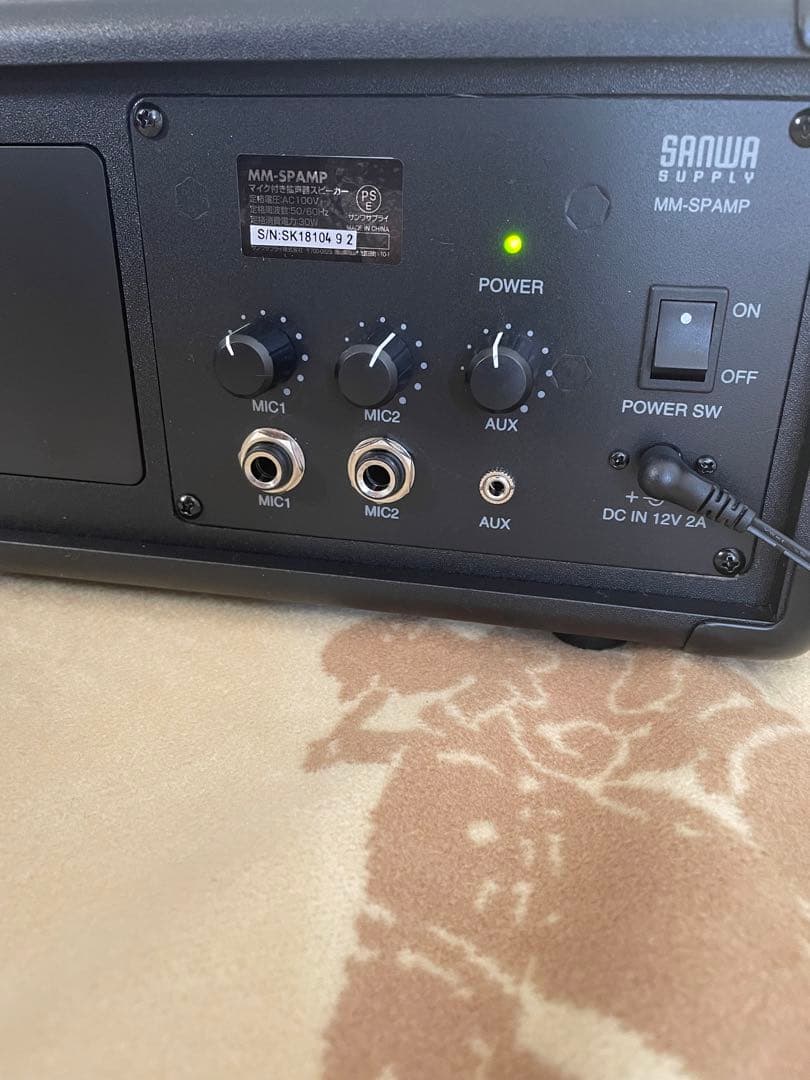 美品　サンワサプライ マイク付き拡声器スピーカー ブラック MM-SPAMP