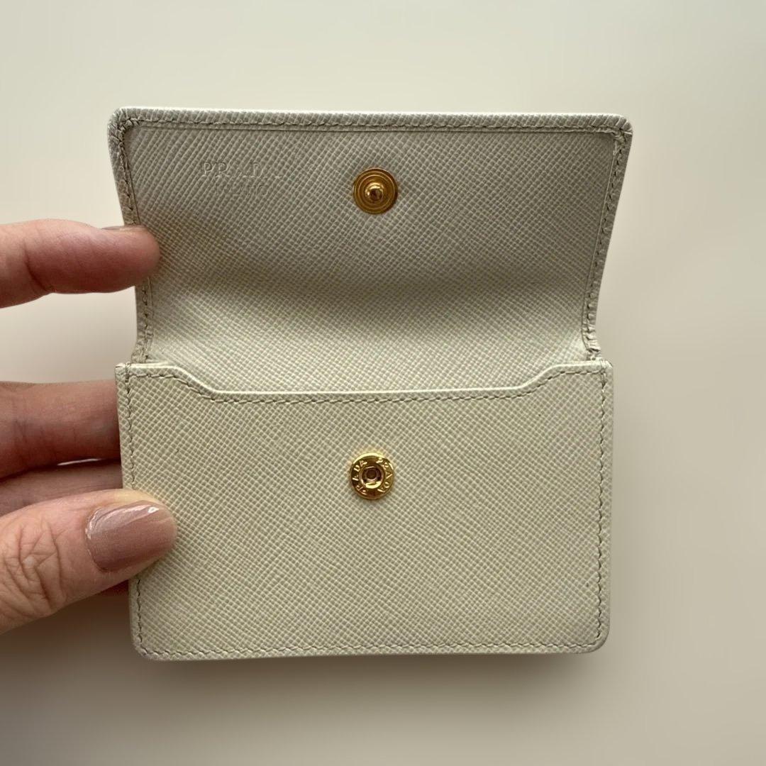 M*A様 極美　PRADA サフィアーノレザー 名刺入れ カード入れ