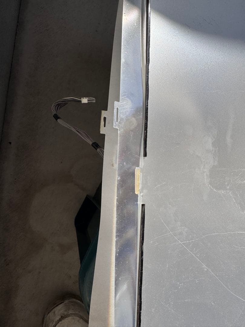 ソニー KDL-40W600B液晶テレビの基盤と配線類(ジャンク)