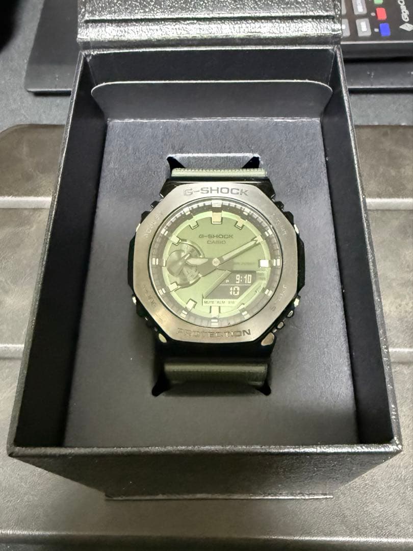 時計 G-SHOCKGM2100B