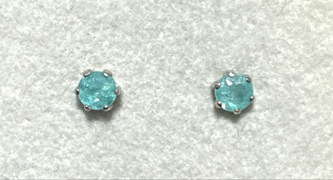 パライバトルマリン ピアス PT900 2mm