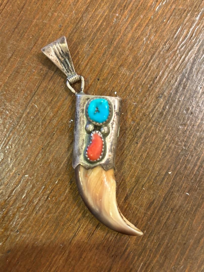 STERLING刻印 爪モチーフ トルコ石コーラル風 ビンテージペンダントトップ