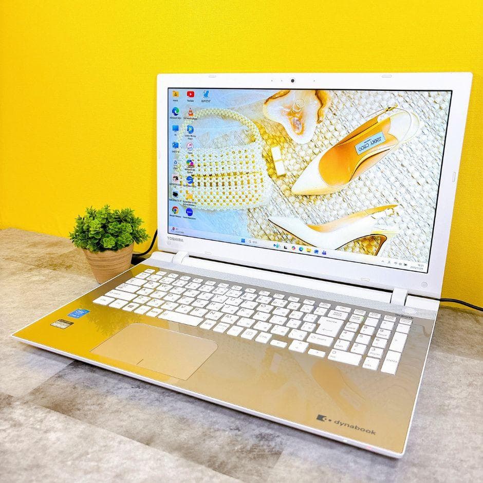 きれいなゴールド❣新品SSD480✨Win11薄型 カメラ ブルーレイ フルHD