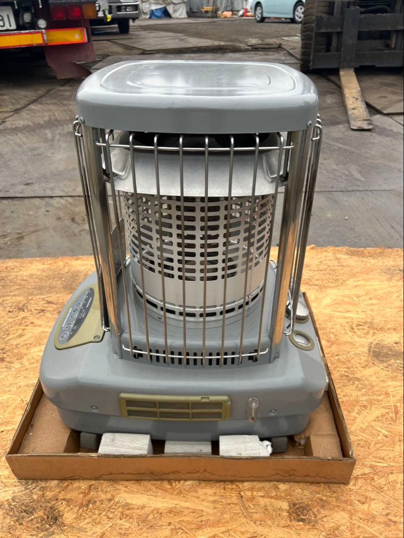 CORONA GH-F850 未使用 長期保管 電源OK 現状品 石油ストーブ