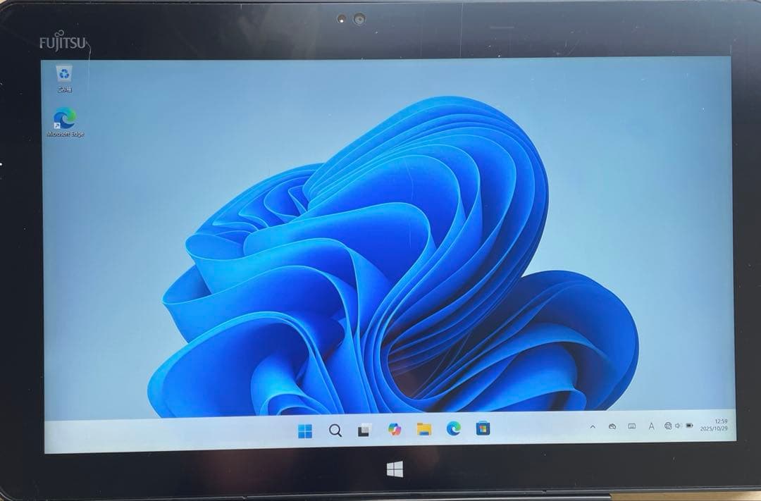 ARROWS Tab R727/R i5-7300U SSD128 キーボード付