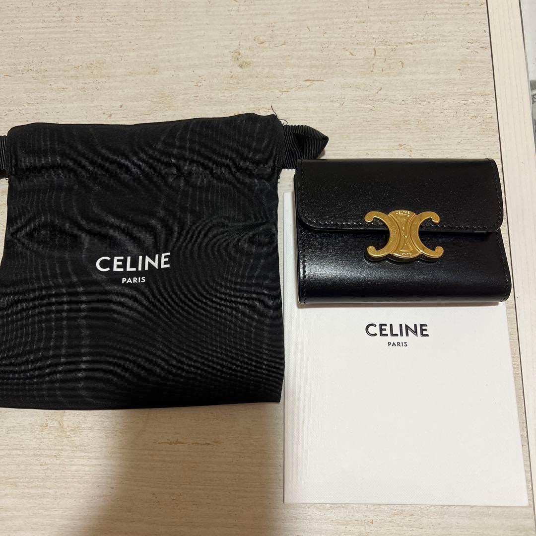 CELINE ブラック 三つ折り財布　（説明文お読みください）