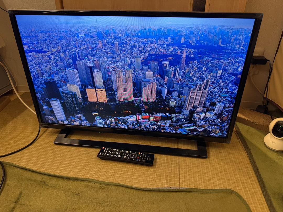 東芝 TOSHIBA　レグザ　テレビ 32型　32S22　2019年製　極美品！