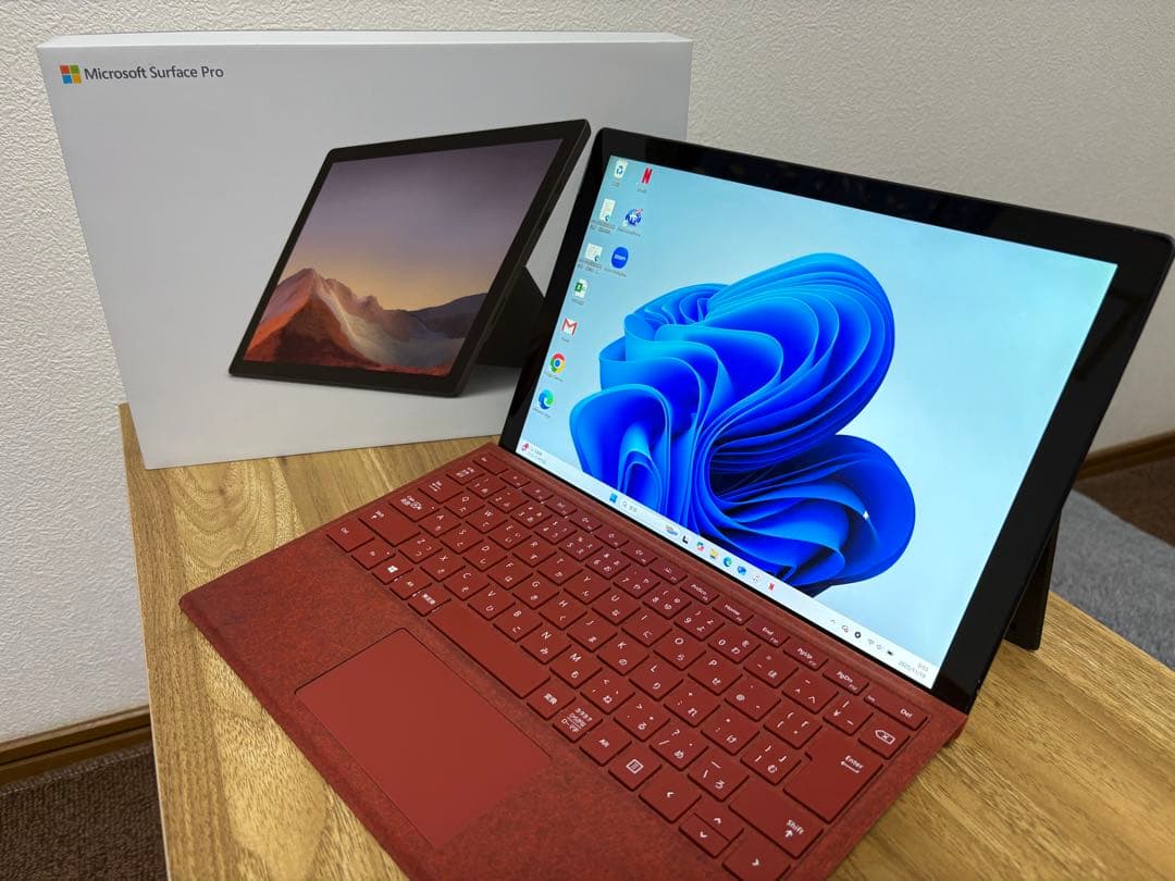 Windowsタブレット本体 Microsoft Surface Pro7 256GB 8GB