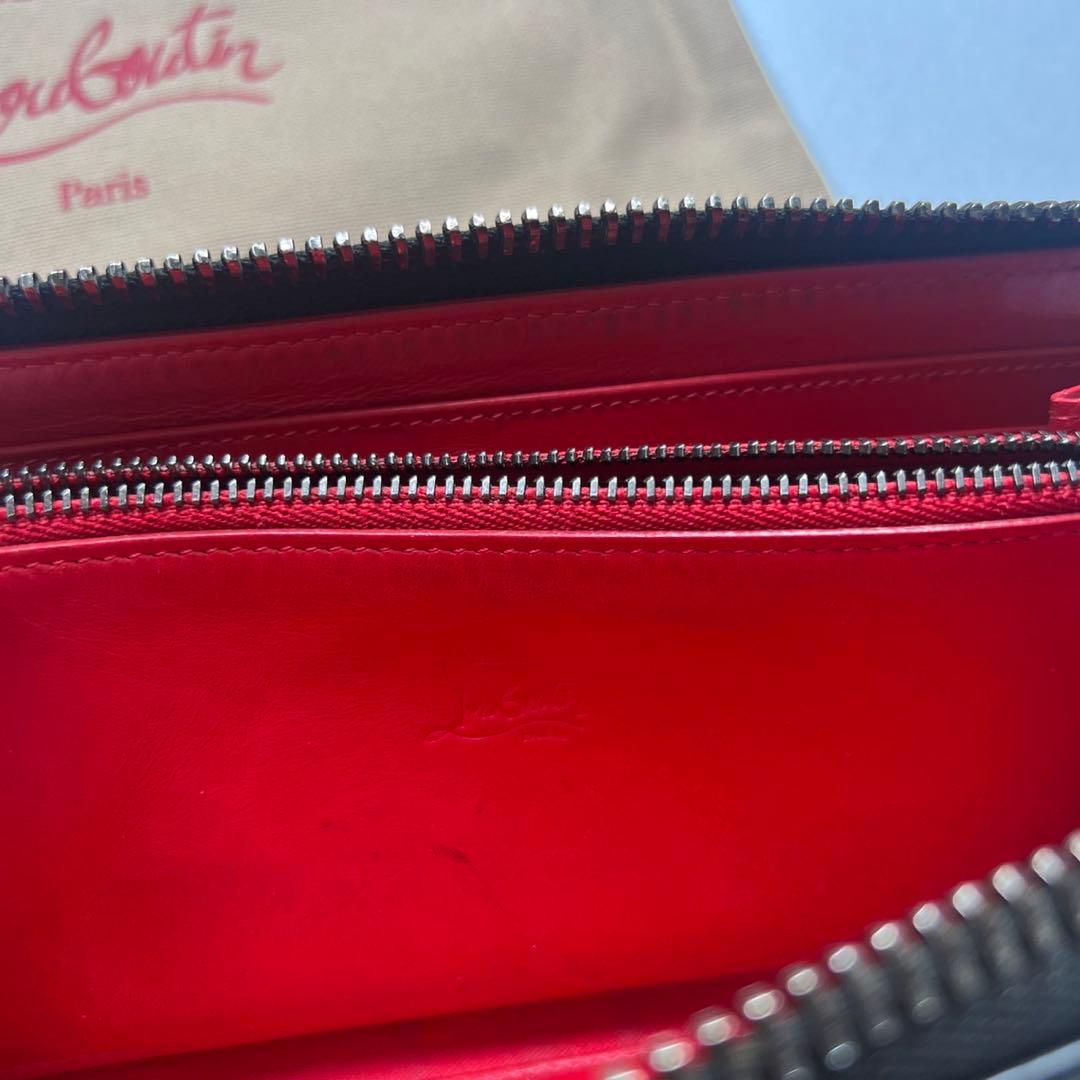 クリスチャン ルブタン 長財布