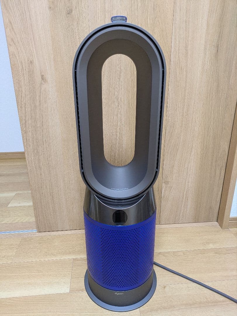 ダイソン　空気清浄機能付ファンヒーター　HP04