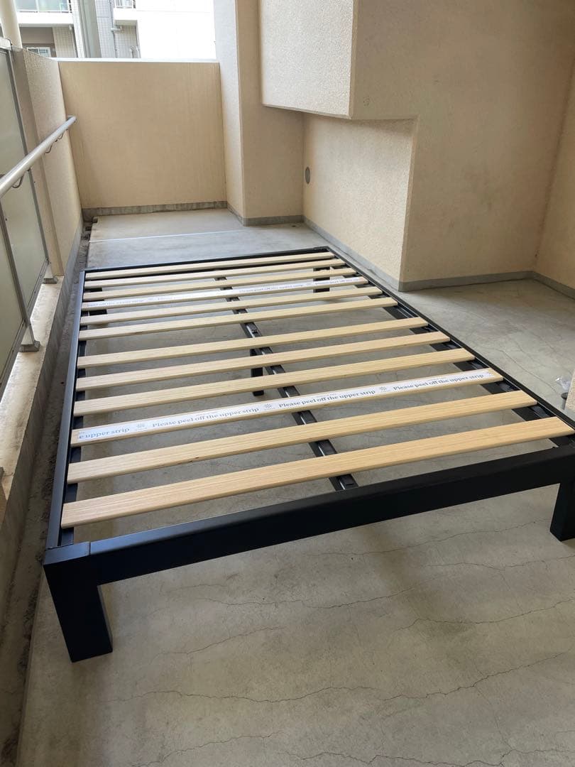 【引取限定】ジヌス　ZINUS セミダブルベッドフレーム　葛飾区