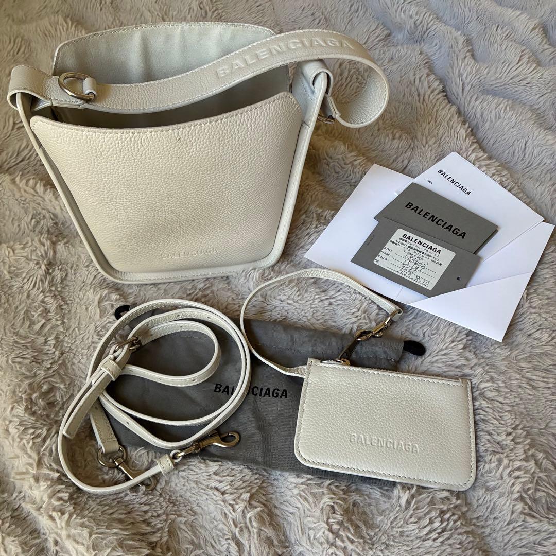 バレンシアガ バッグ　TOOL2.0NORTH