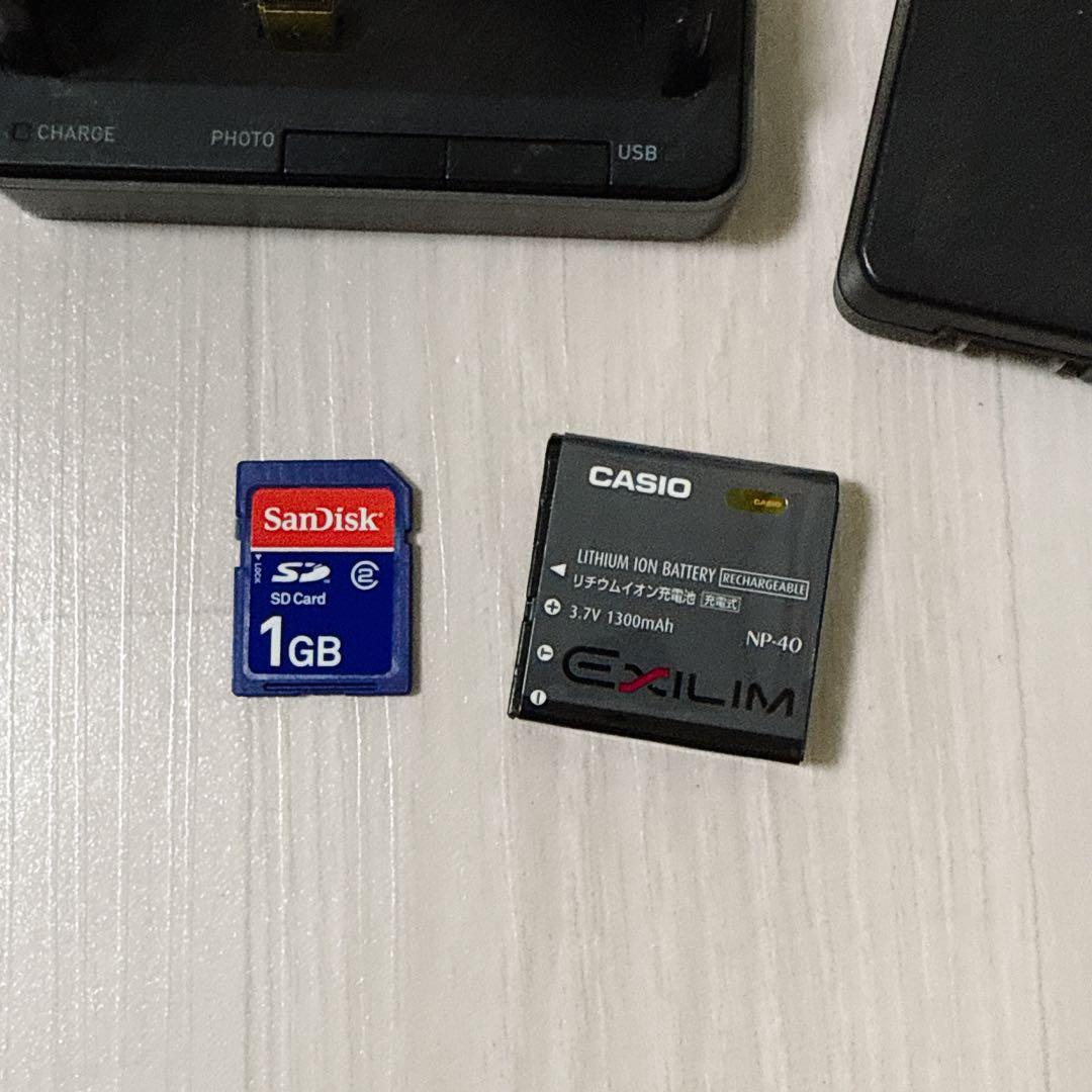 2442【希少品】 CASIO EXILIM EX-Z500 SDカード付属