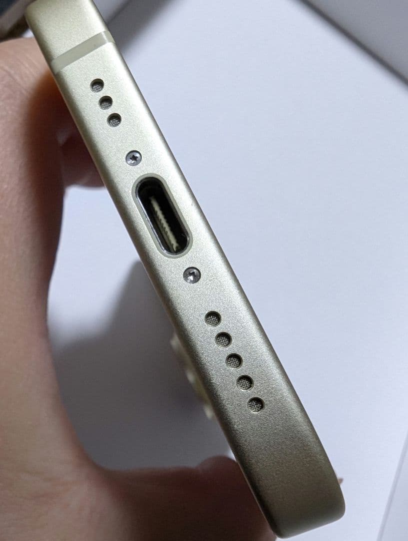 【時間限定値下げ中】iPhone15 128GB イエロー