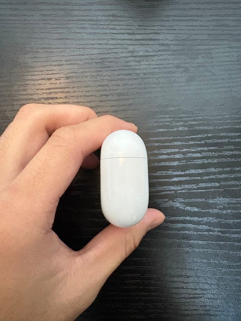 AirPods pro2 充電ケース付き 右耳のみ