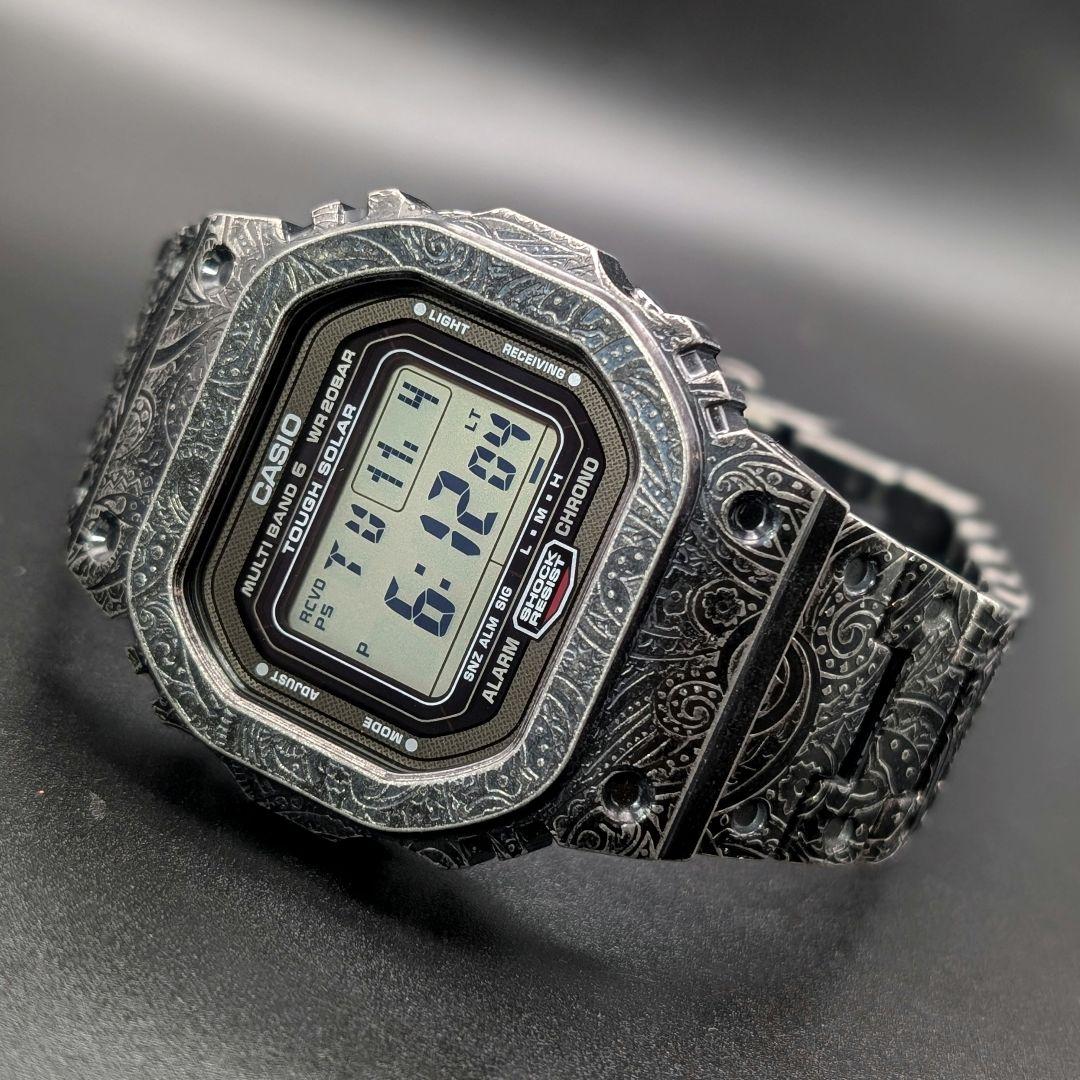 G-SHOCK GW5000U 電波ソーラー 高輝度LED ペイズリーフルメタル