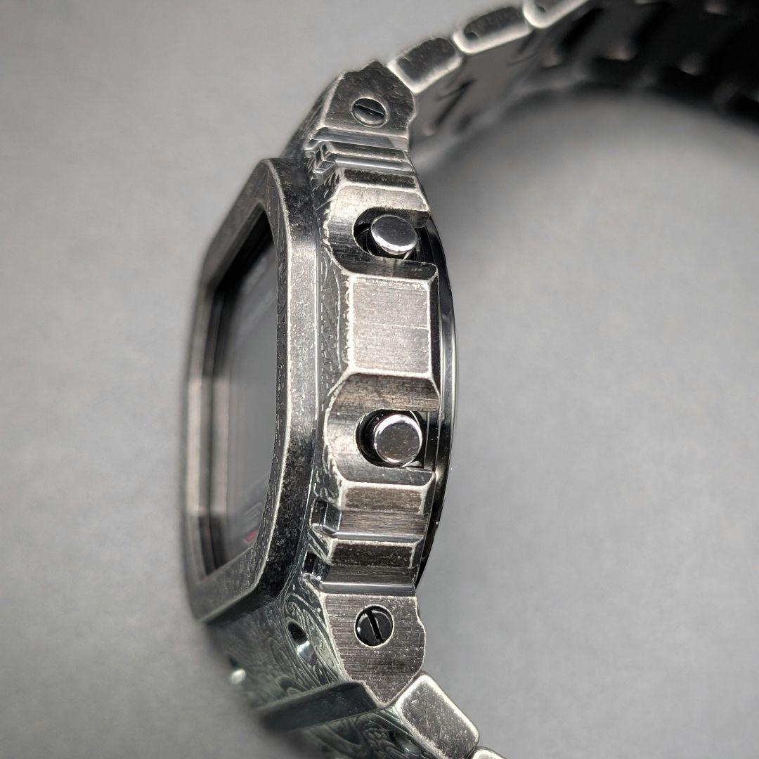 G-SHOCK GW5000U 電波ソーラー 高輝度LED ペイズリーフルメタル