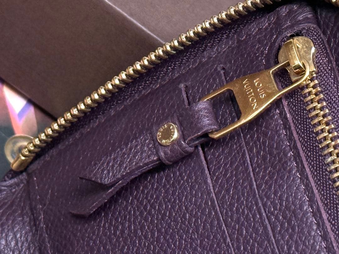 極美品！ルイヴィトン　アンプラント　スクレットロン　ジッピー長財布　紫系