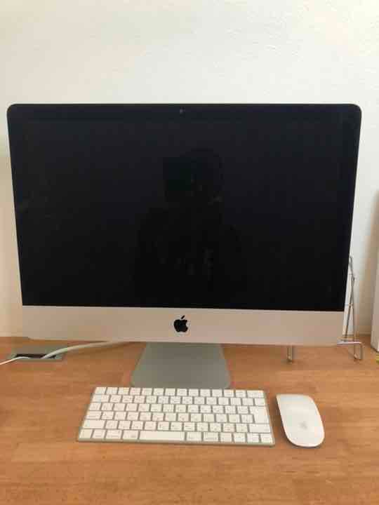 Macデスクトップ Apple iMac 21.5inch