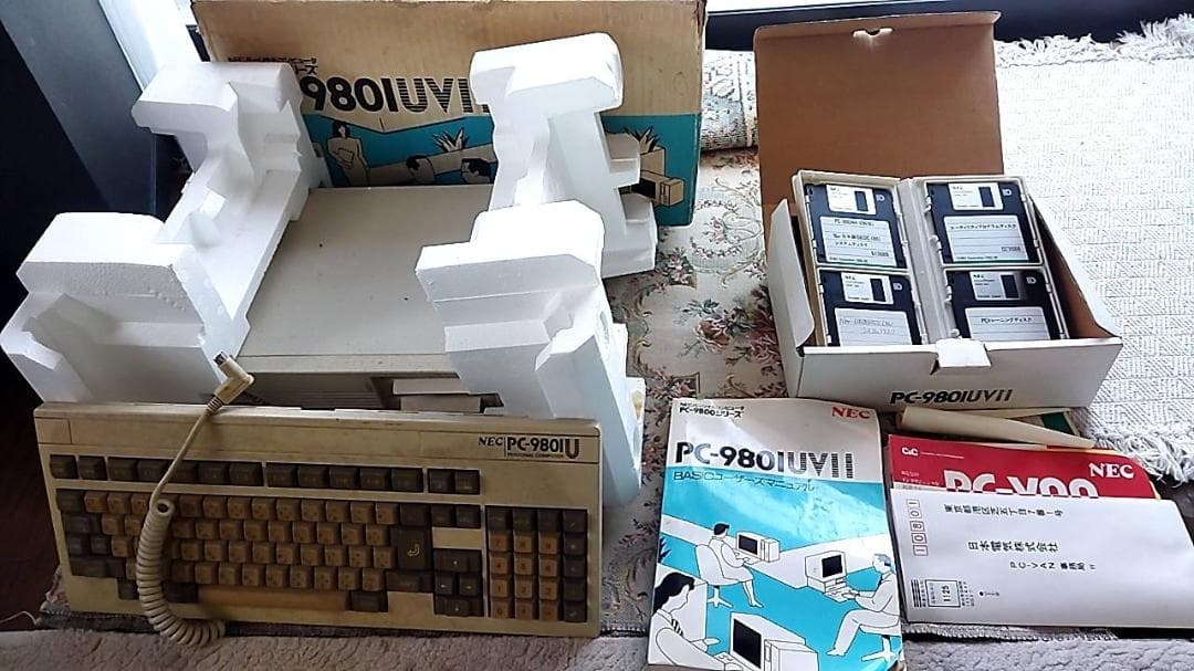 NEC PC-9801UVII 元箱、ヘッド保護紙付