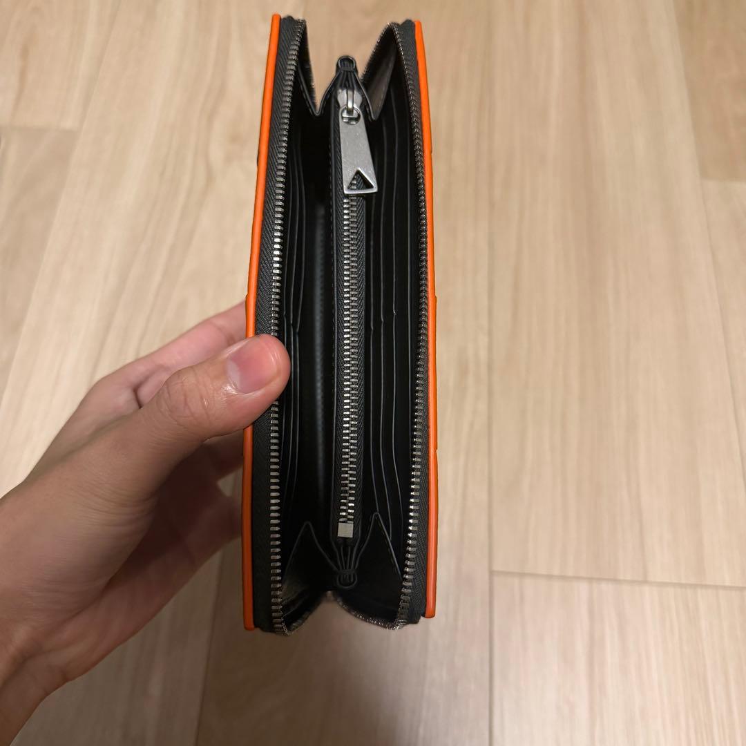 BOTTEGA VENETA カセット　ジップアラウンドロングウォレット