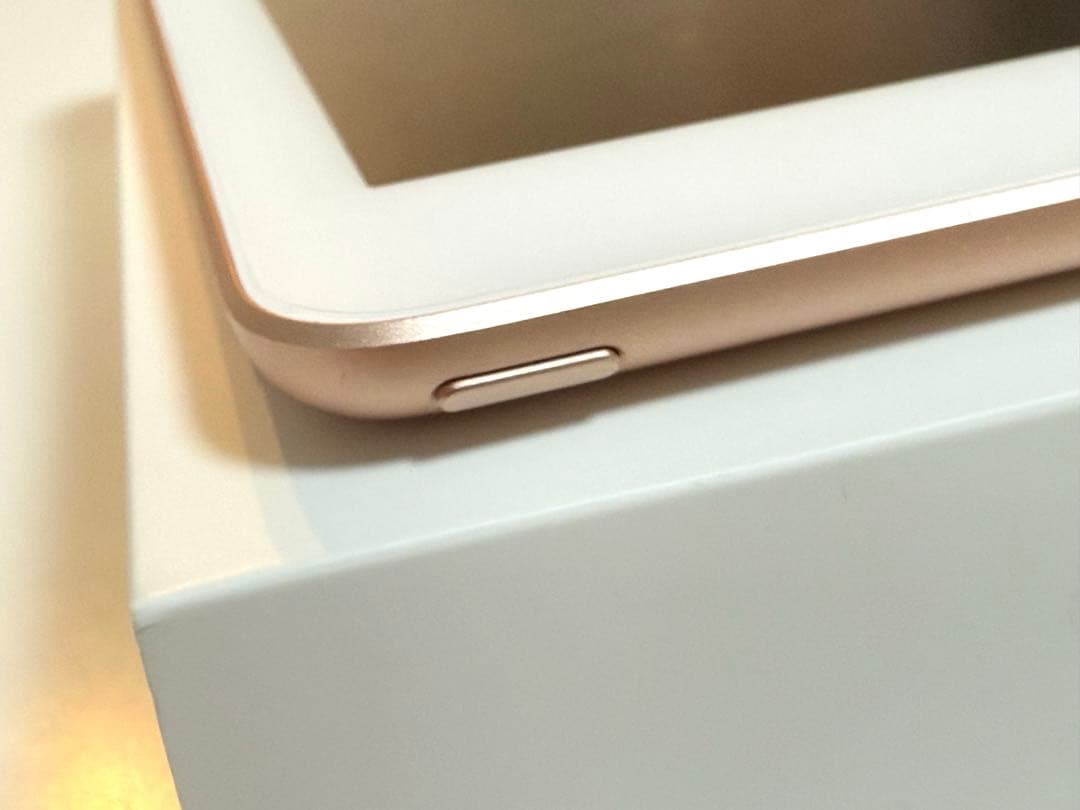 【美品】iPad 32GB ローズゴールド（第6世代） Wi-Fiモデル 稼動品