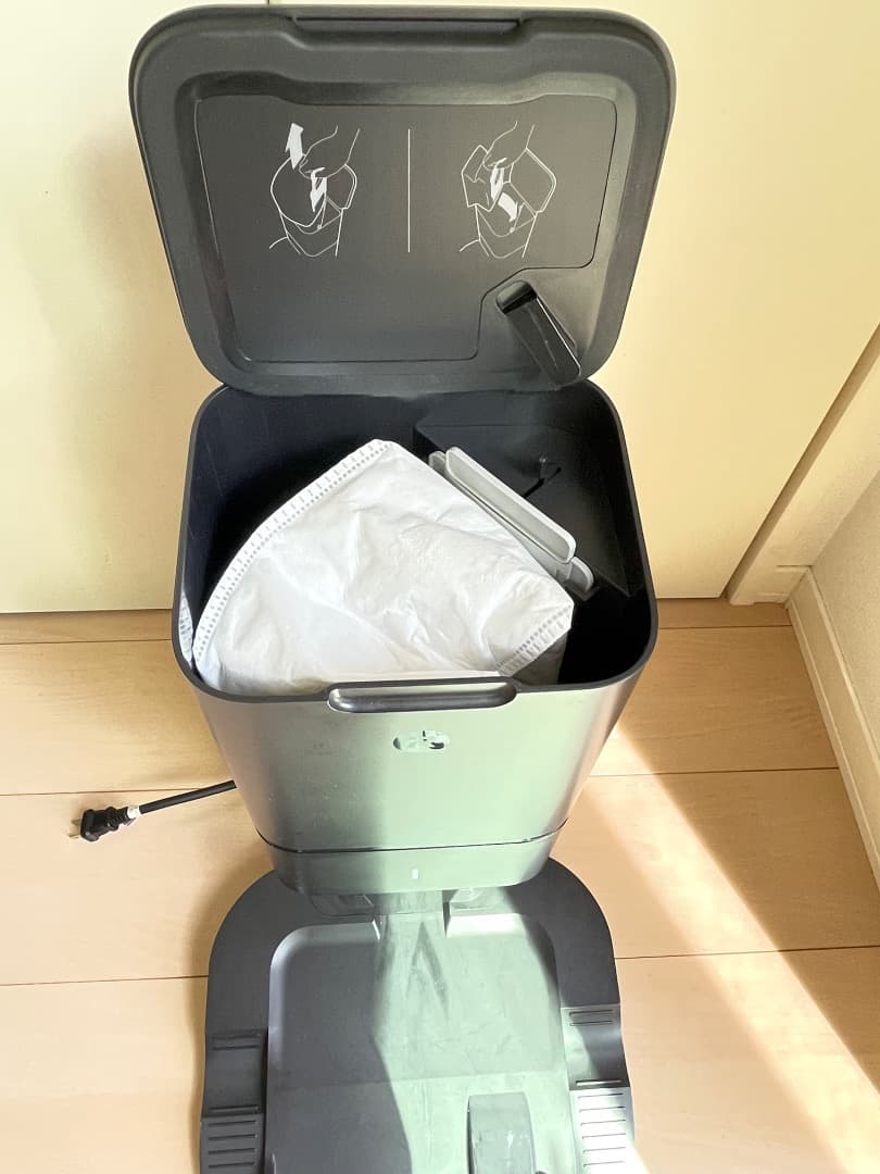 【美品】iRobot ルンバi7+ ロボット掃除機 本体