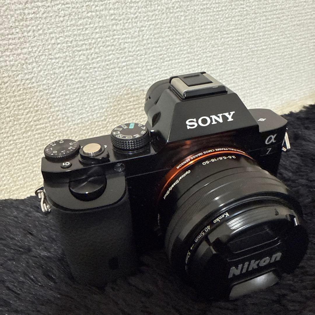 高級 SONY ILCE-7 α7 ミラーレス一眼 カメラ レンズ付き