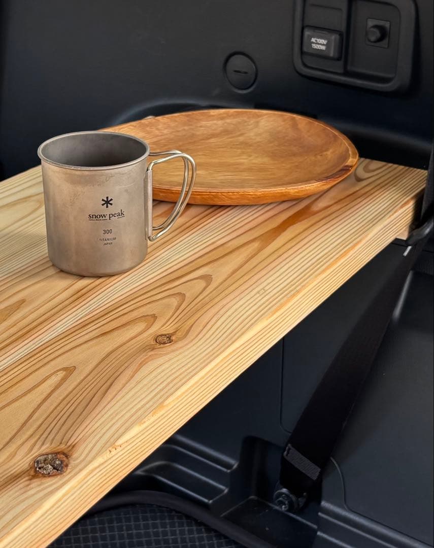 新型シエンタ10系専用 ラゲッジボード 杉無垢材 車中泊テーブル