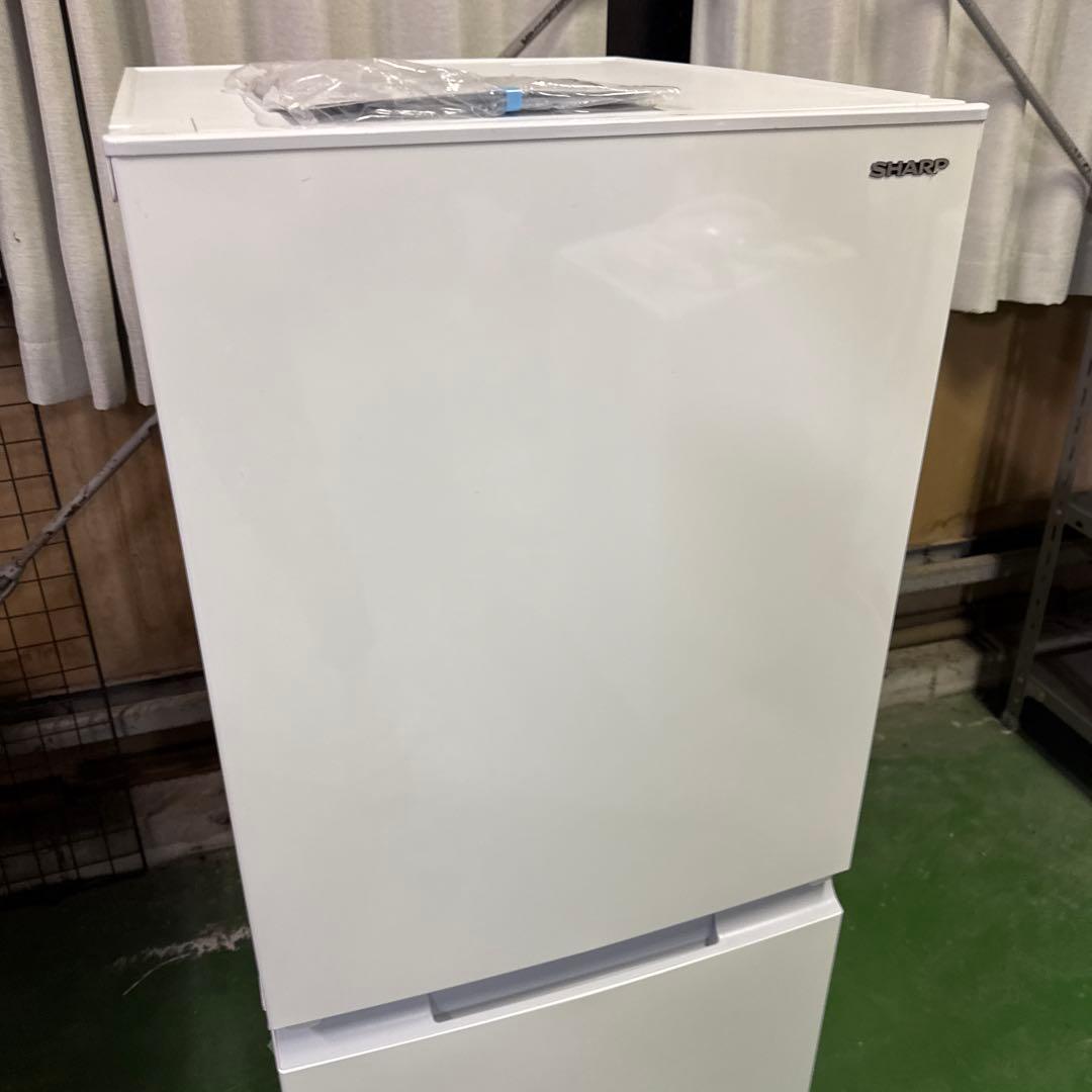 SHARP シャープ 冷蔵庫 SJ-15E9-W 152L 2022年