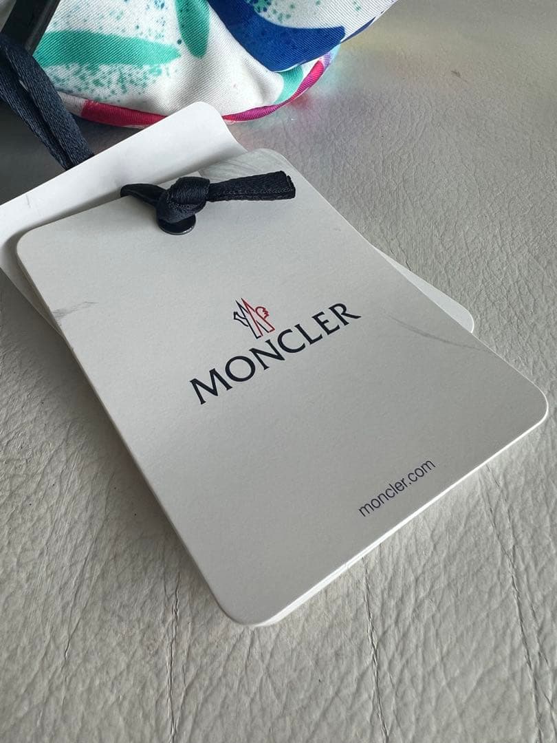 〈新品タグ付き〉MONCLER DURANCE BELT BAG ボディバッグ