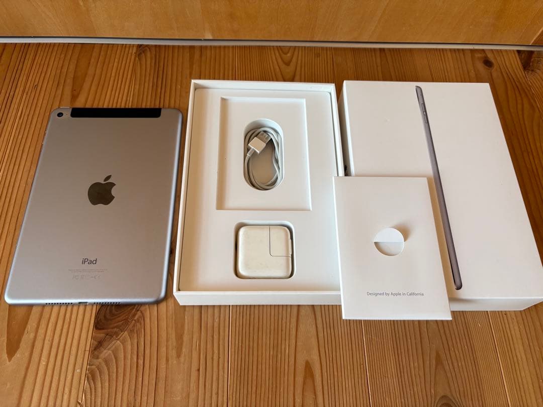 iPad本体 iPad mini 4 A1550 Wi-Fi + Cellular 128GB