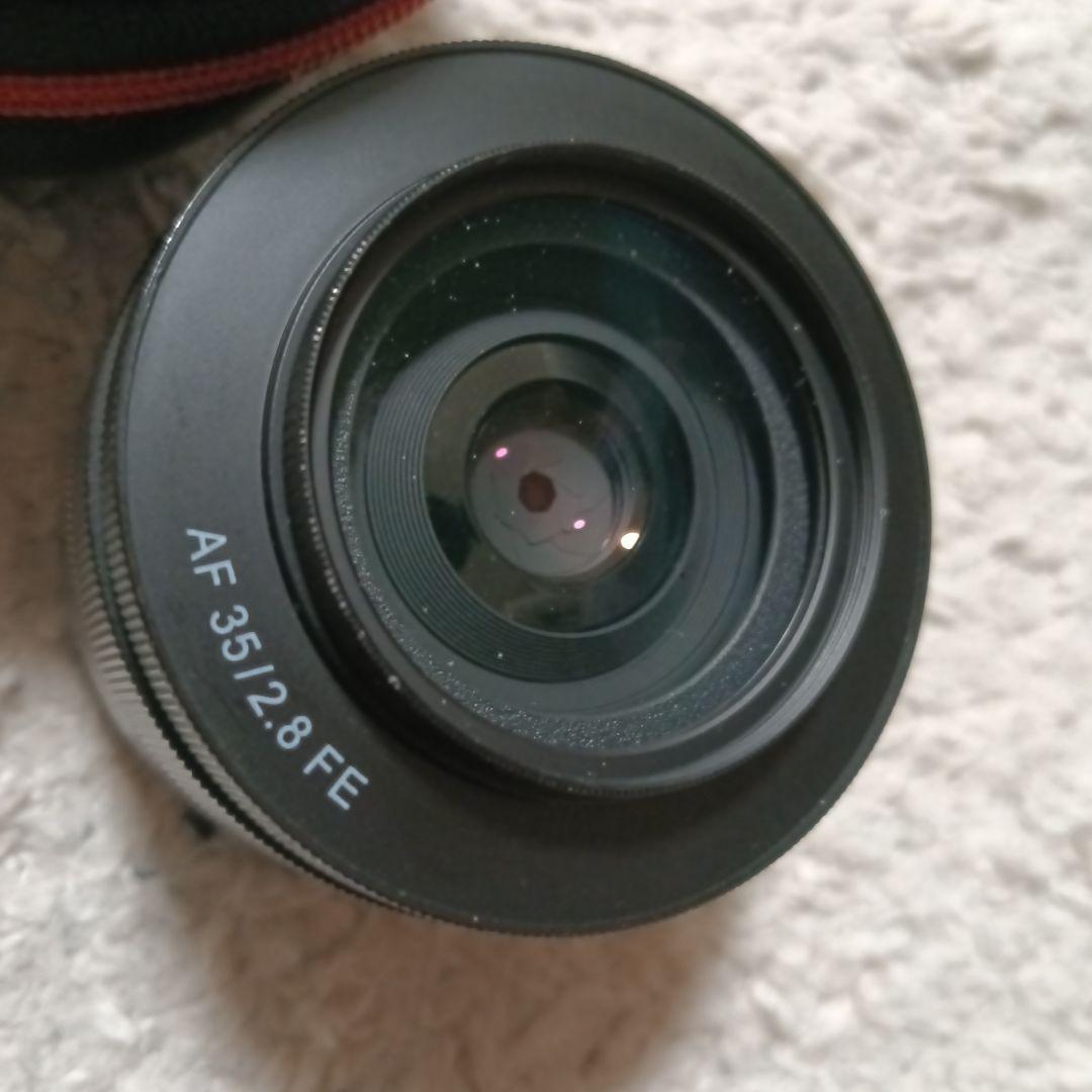 samyang サムヤン AF35mm F2.8 フィルター・ケース付