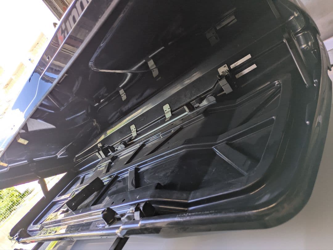 INNO ルーフボックス BR585-BK ローダウンクルーザー　両開き