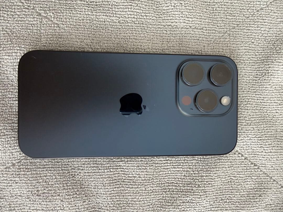 Apple iPhone 15 Pro SIMフリー