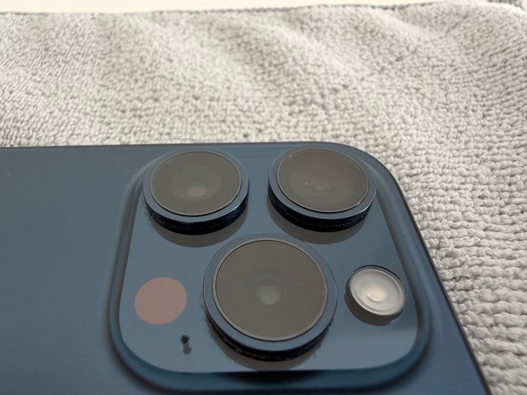 Apple iPhone 15 Pro SIMフリー